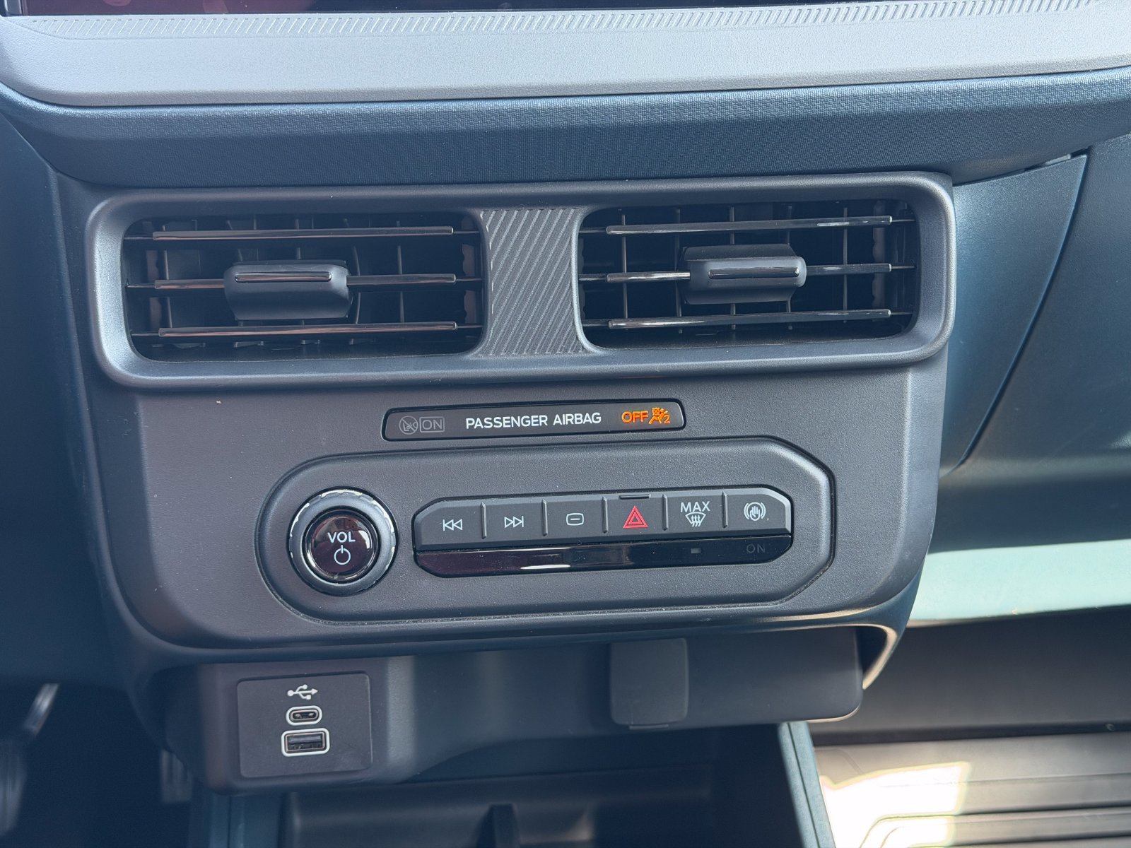 Used 2026 Ford Maverick XL FWD image 22