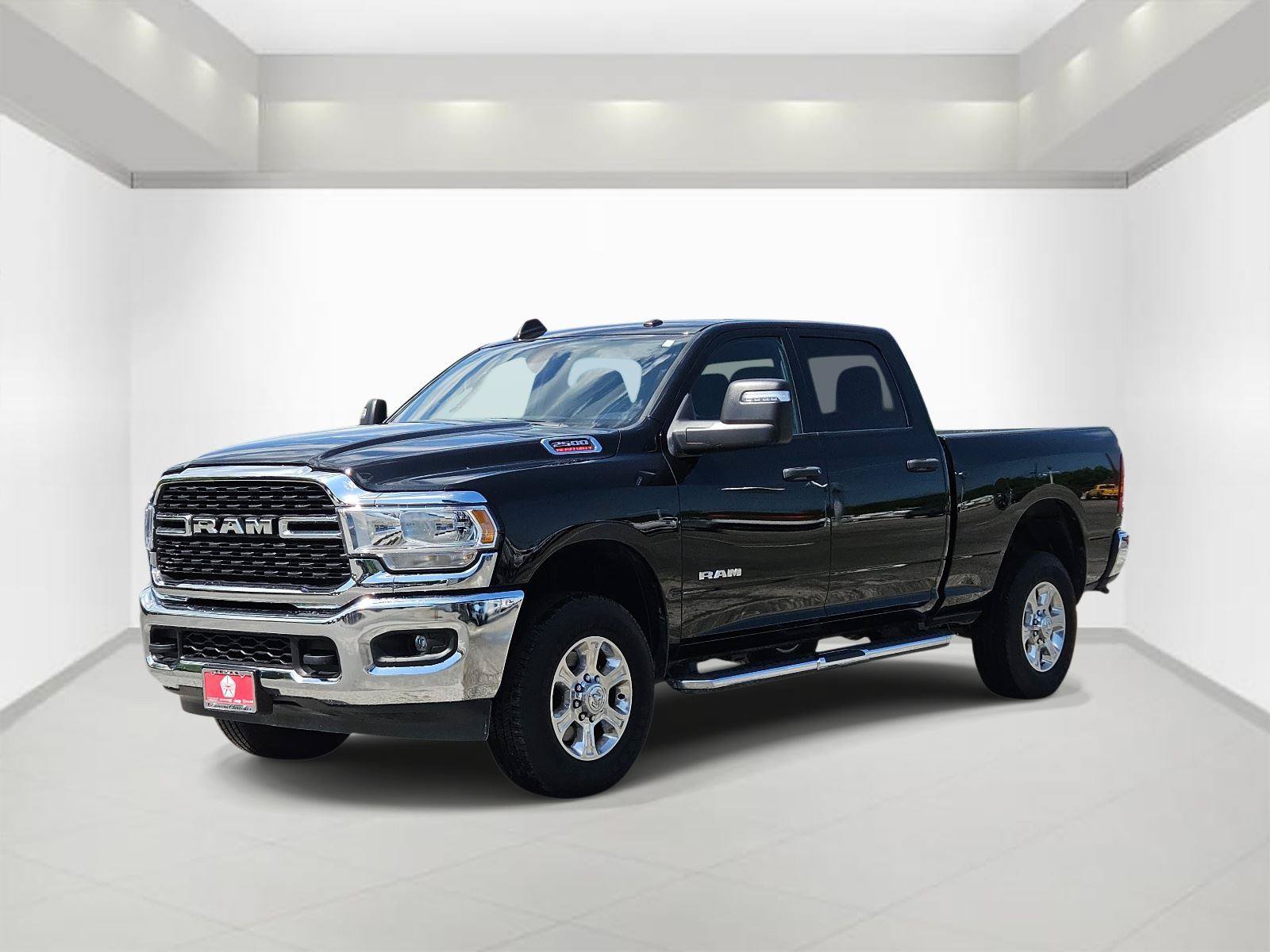 Used 2024 RAM 2500 Big Horn w/ Bed Utility Group AWD/4WD image 3
