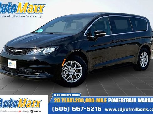 New 2026 Chrysler Voyager LX FWD image 1