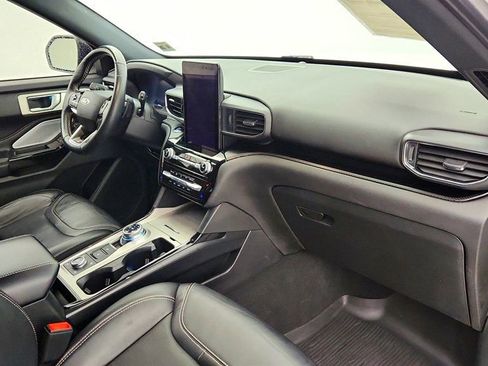 Used 2021 Ford Explorer ST w/ Equipment Group 401A image 27