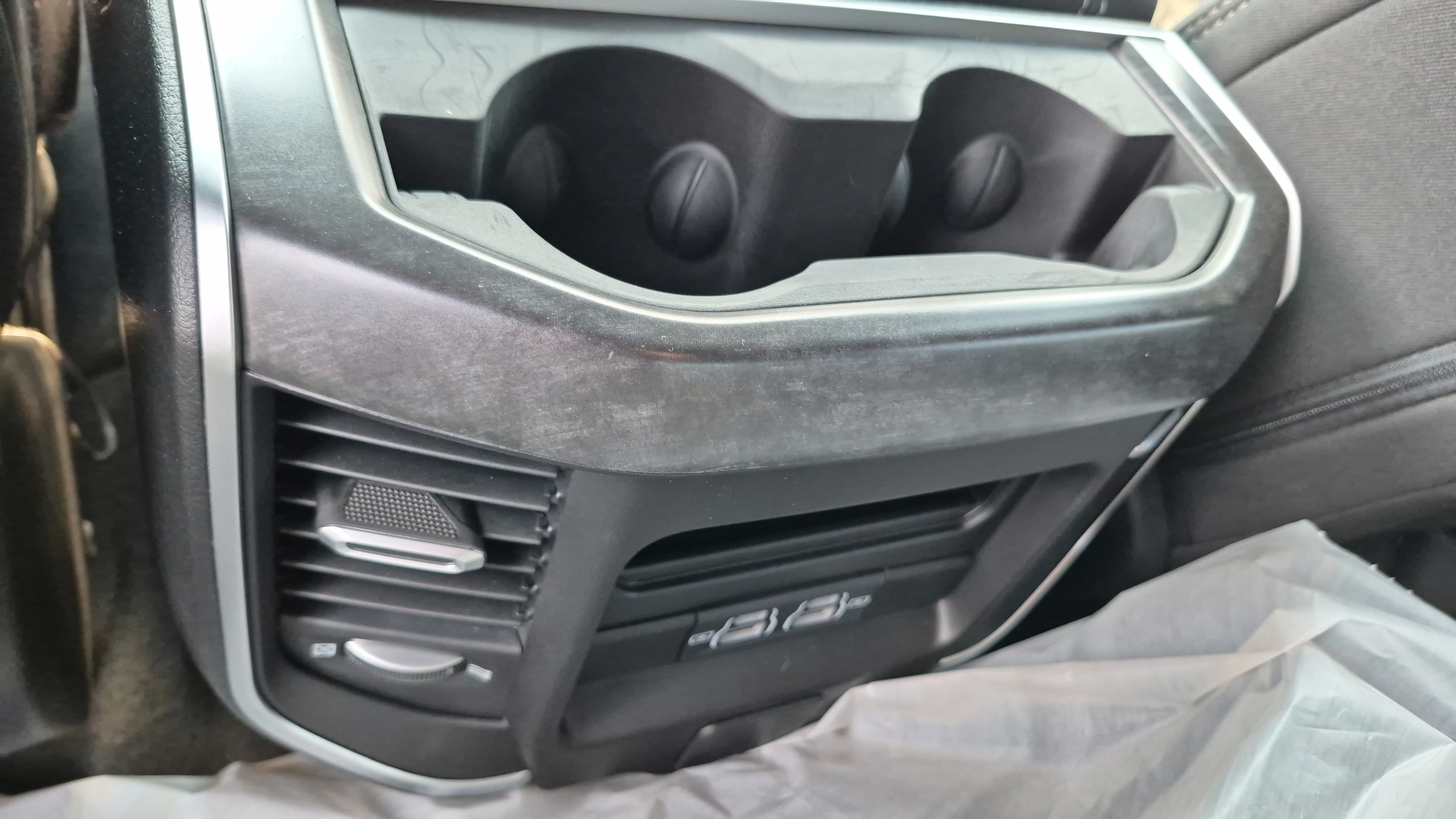 Used 2024 RAM 1500 Big Horn AWD/4WD image 13