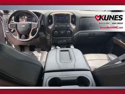 Used 2019 Chevrolet Silverado 1500 High Country w/ Technology Package AWD/4WD image 24
