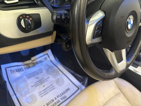 Used 2014 BMW Z4 sDrive28i RWD image 33