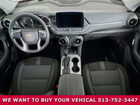 Used 2024 Chevrolet Blazer LT w/ Convenience Package image 18