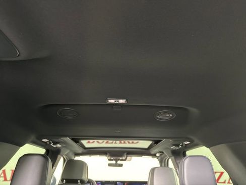 New 2025 Lincoln Navigator L Reserve w/ Jet Appearance Package image 30