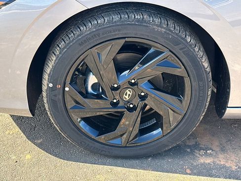 New 2026 Hyundai Elantra Sport image 11