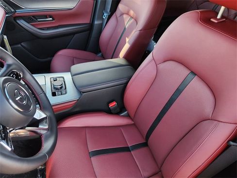 New 2025 MAZDA CX-70 Plug-In Hybrid w/ Premium Plus image 12