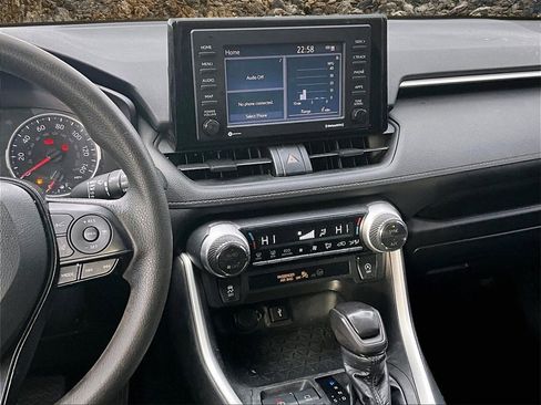 Used 2020 Toyota RAV4 XLE w/ All Weather Liner Package image 6