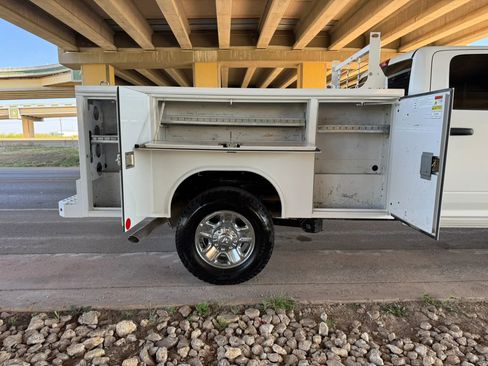 Used 2022 RAM 2500 Tradesman image 24