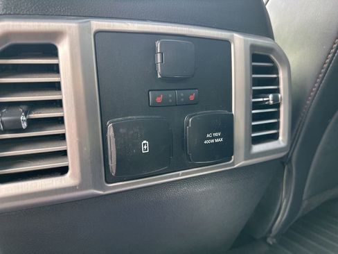 Used 2020 Ford F250 Platinum w/ FX4 Off-Road Package image 46