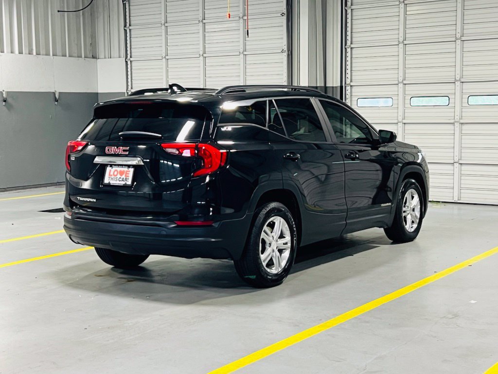 Used 2021 GMC Terrain SLE w/ Driver Convenience Package FWD image 15