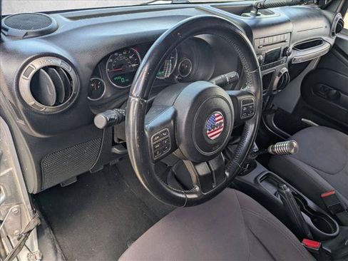 Used 2015 Jeep Wrangler Sport w/ Quick Order Package 23S AWD/4WD image 10