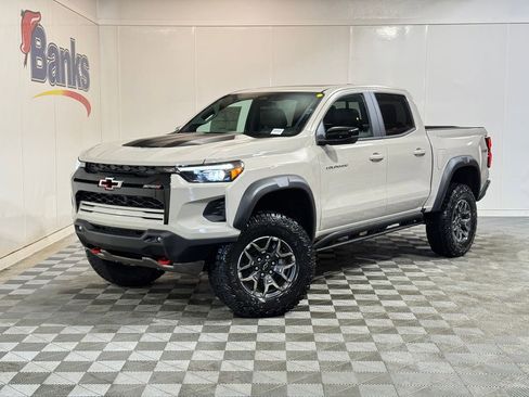 New 2026 Chevrolet Colorado ZR2 AWD/4WD image 2