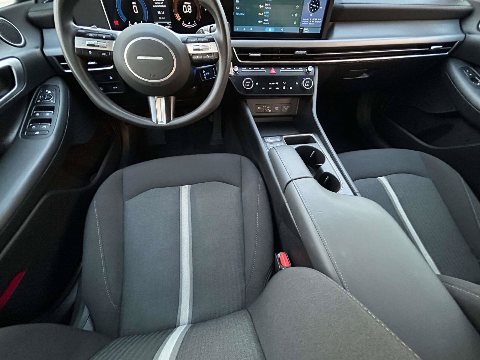 Used 2025 Hyundai Sonata SEL FWD image 13