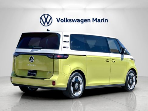 New 2025 Volkswagen ID. Buzz Pro S Plus image 5