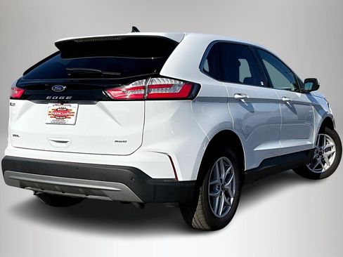 Used 2024 Ford Edge SEL image 6