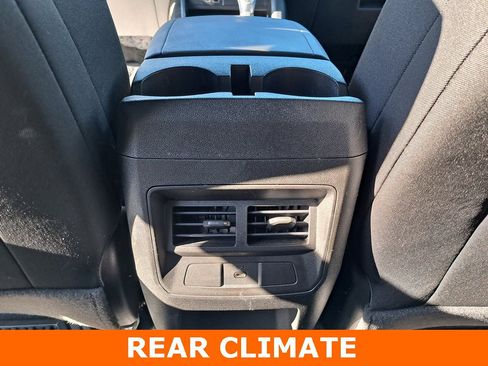 Used 2024 Chevrolet Colorado LT w/ LT Convenience Package II image 27