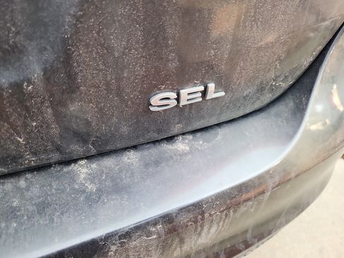 Used 2017 Ford Focus SEL image 6