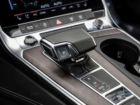 Used 2024 Audi A6 Premium Plus image 31