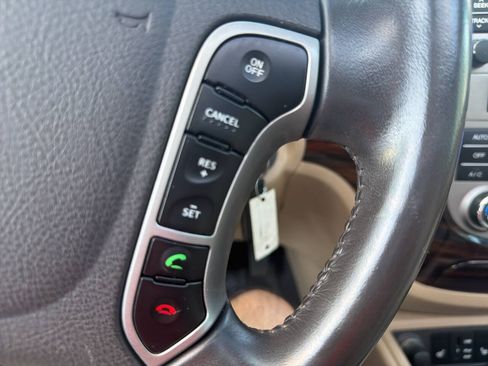 Used 2011 Hyundai Santa Fe Limited AWD/4WD image 31