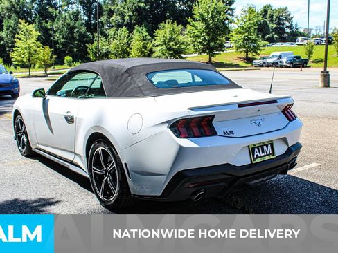 Used 2024 Ford Mustang Premium RWD image 4