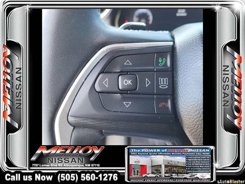 Used 2025 Jeep Grand Cherokee Laredo image 18
