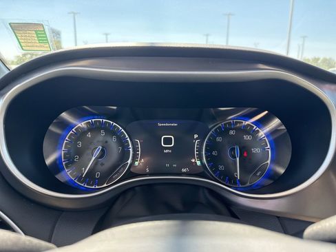 New 2026 Chrysler Voyager LX image 12