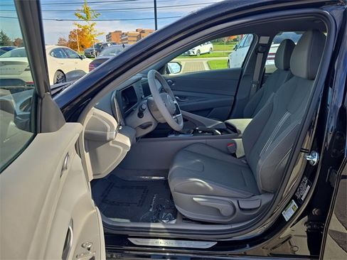 New 2026 Hyundai Elantra Sport image 11