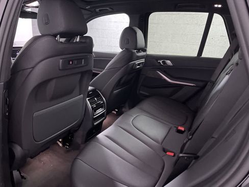 Certified 2022 BMW X5 xDrive40i w/ Premium Package image 13