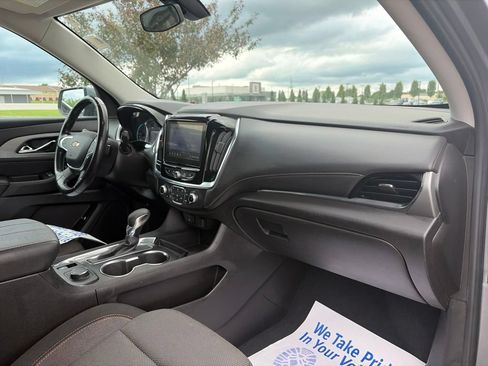 Used 2021 Chevrolet Traverse LT AWD/4WD image 27
