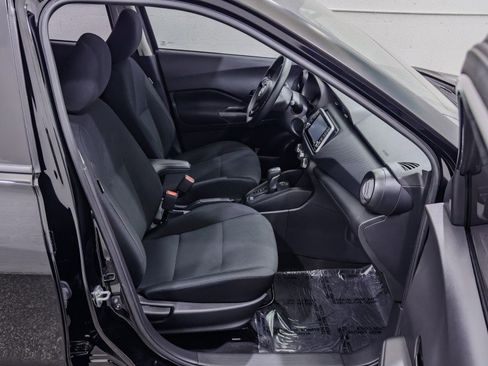 Used 2024 Nissan Kicks S image 19