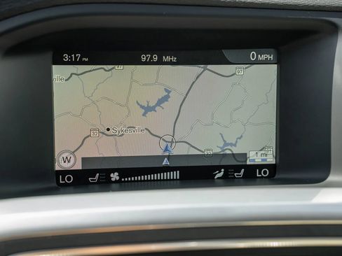 Used 2015 Volvo V60 T5 Cross Country w/ Convenience Package AWD/4WD image 21