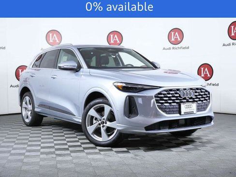 New 2025 Audi Q5 Premium Plus image 1