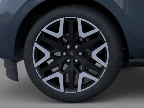 New 2026 Ford Expedition Max Platinum w/ Platinum Ultimate Package image 21