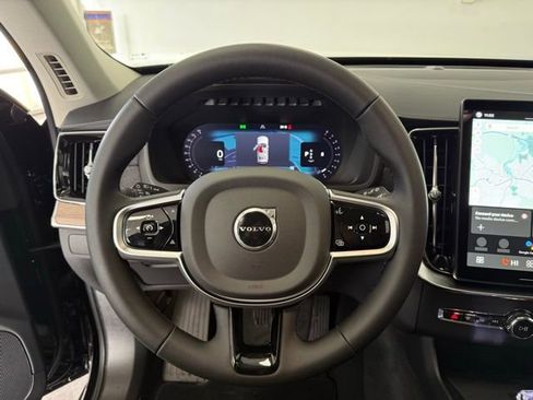 New 2026 Volvo XC90 B5 Core image 17