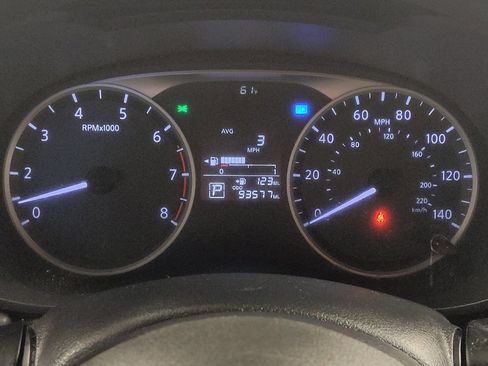 Used 2021 Nissan Versa S image 23