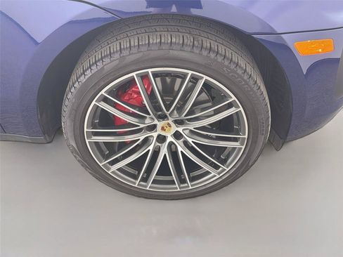 Certified 2026 Porsche Macan S AWD/4WD image 14