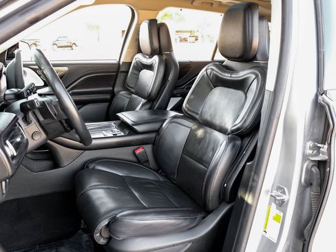 Used 2022 Lincoln Aviator Reserve w/ Equipment Group 201A image 29