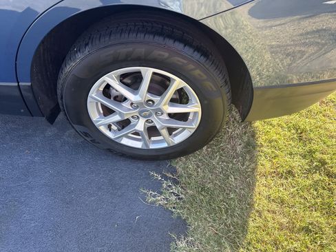 Used 2024 Chevrolet Equinox LT image 12
