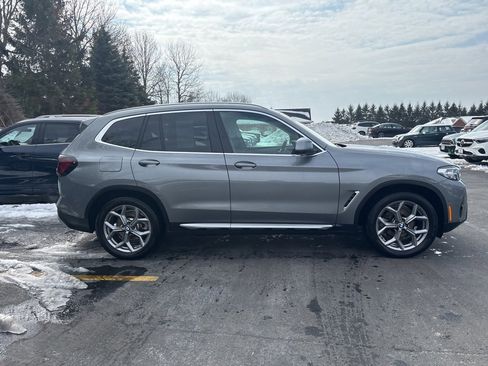 Used 2023 BMW X3 xDrive30i w/ Premium Package image 3