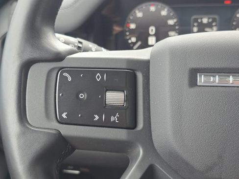 Used 2023 Land Rover Defender 110 X-Dynamic SE AWD/4WD image 17