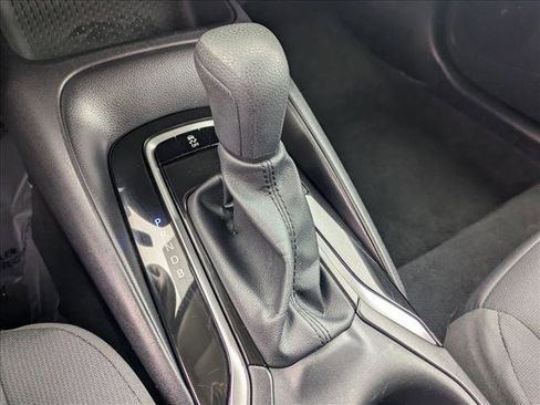 Used 2025 Toyota Corolla LE image 13