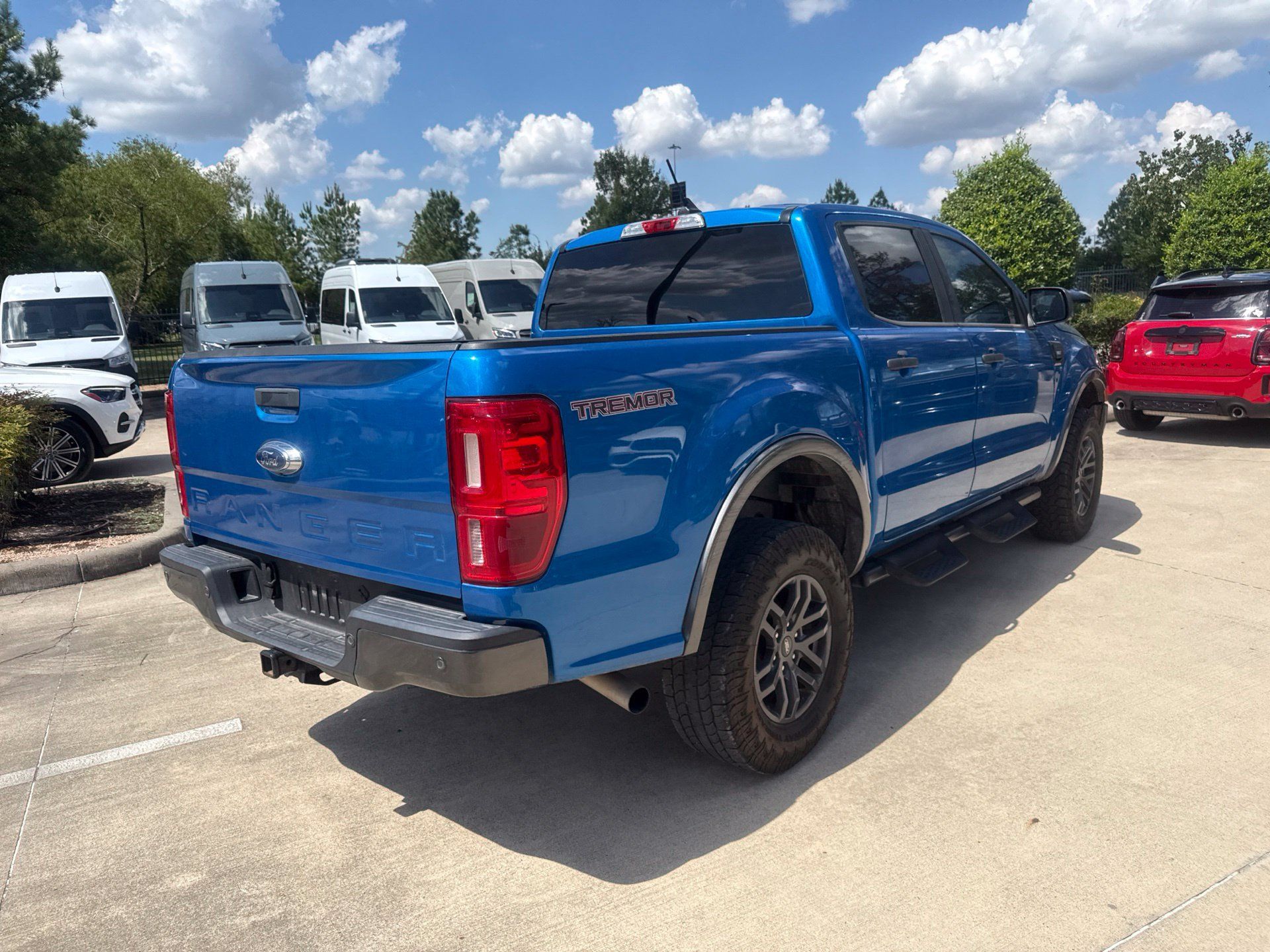 Used 2023 Ford Ranger XLT w/ Tremor Off-Road Package AWD/4WD image 4
