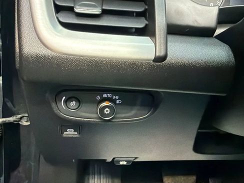 Used 2018 GMC Terrain SLE image 24