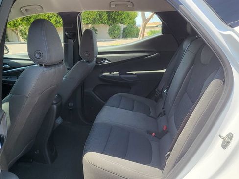 Used 2023 Chevrolet Bolt EUV LT FWD image 24