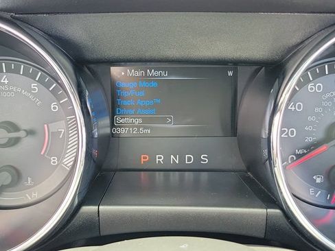 Certified 2017 Ford Mustang GT Premium RWD image 7