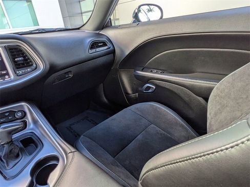 Used 2019 Dodge Challenger R/T Scat Pack image 16