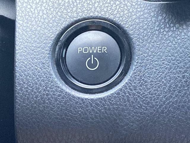Used 2025 Toyota Camry XSE FWD image 12