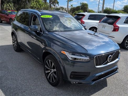 Certified 2023 Volvo XC90 B6 Core image 2