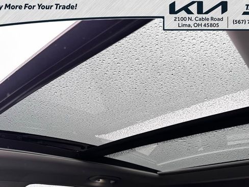 Used 2023 Kia Sorento SX AWD/4WD image 16